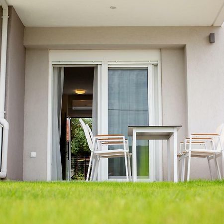 The Papoutsakis Apartments Nikiti  Luaran gambar