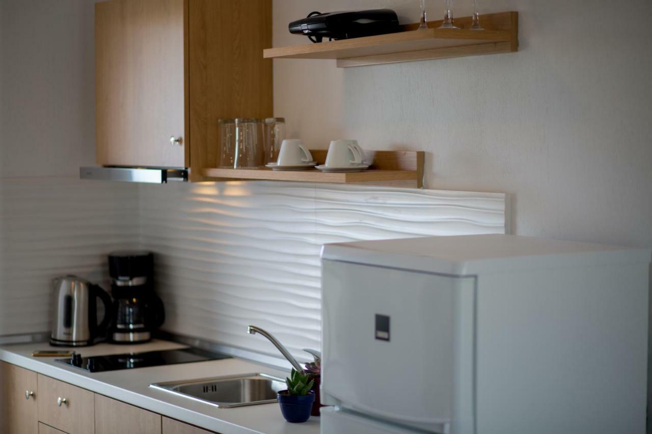 The Papoutsakis Apartments Nikiti  Luaran gambar