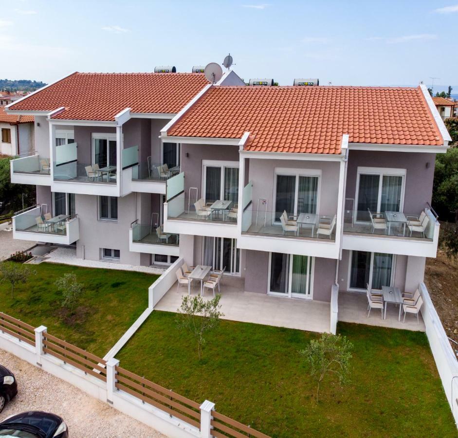 The Papoutsakis Apartments Nikiti  Luaran gambar