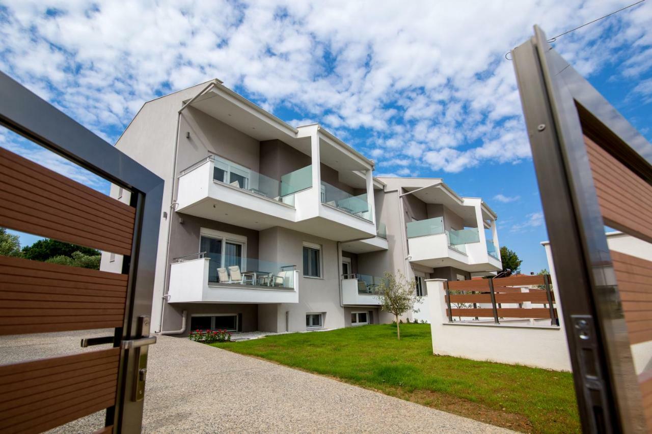 The Papoutsakis Apartments Nikiti  Luaran gambar