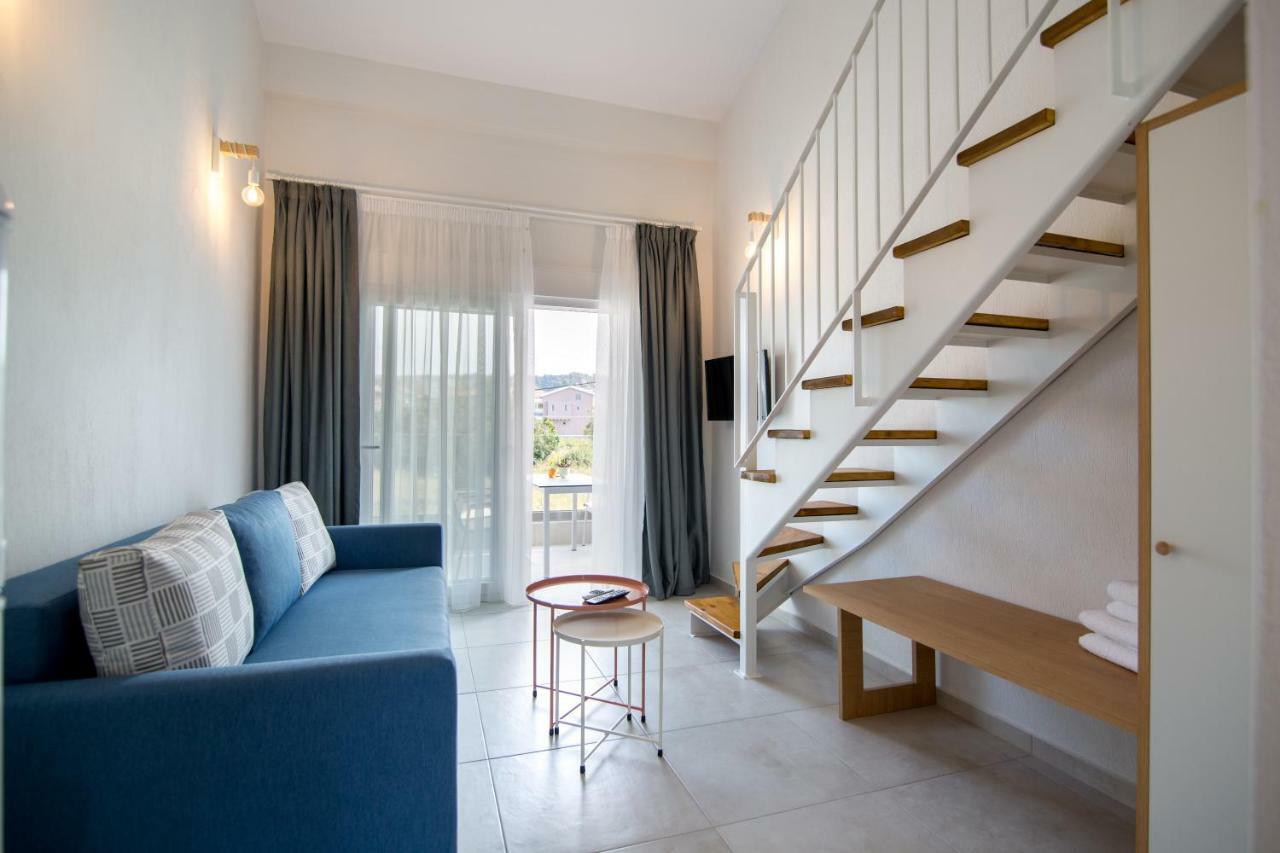 The Papoutsakis Apartments Nikiti  Luaran gambar