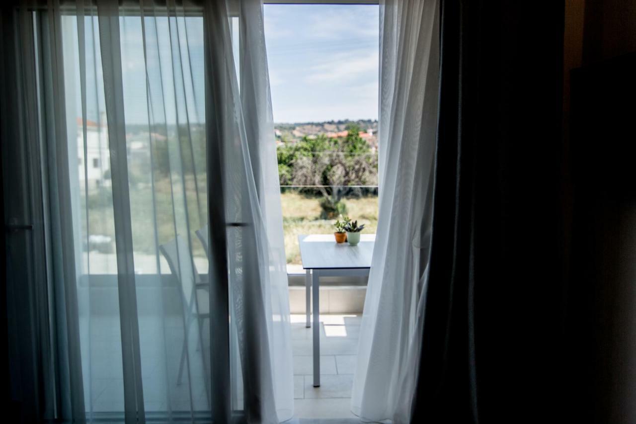 The Papoutsakis Apartments Nikiti  Luaran gambar